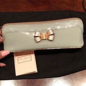 TED BAKER Bow Pencil Case in Mid Grey